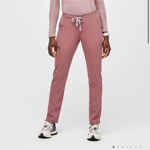 Figs Yola Skinny Scrub Pants in Mauve Medium